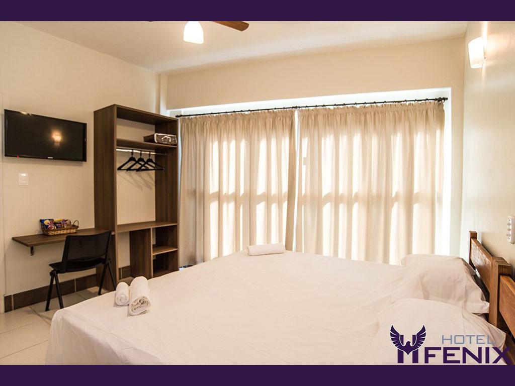 Hotel Fenix Assis Exterior photo